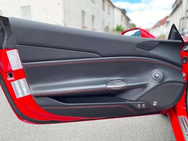 Ferrari 488 — photo 5