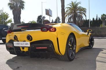 Ferrari SF90 Stradale — photo 25