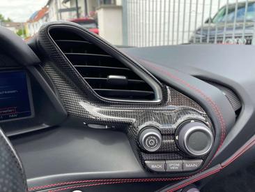 Ferrari 488 — photo 13