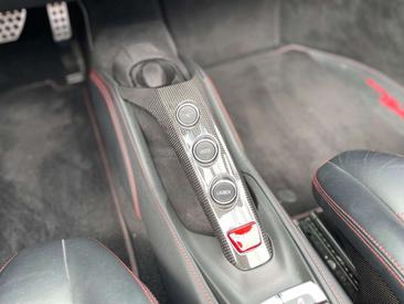 Ferrari 488 — photo 17
