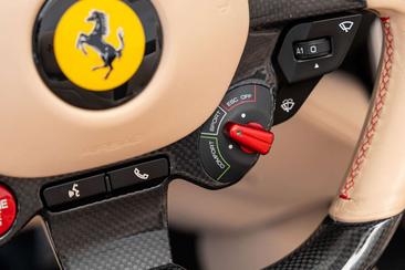 Ferrari Portofino — photo 30