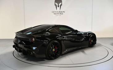Ferrari F12 Berlinetta — photo 4