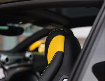 Ferrari GTC4Lusso — photo 38