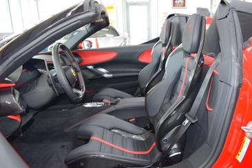 Ferrari SF90 Spider — photo 5