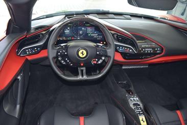 Ferrari SF90 Spider — photo 6