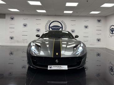Ferrari 812 Superfast — photo 6