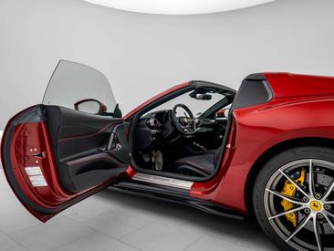 Ferrari 812 GTS — photo 9