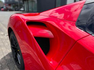 Ferrari 488 — photo 34