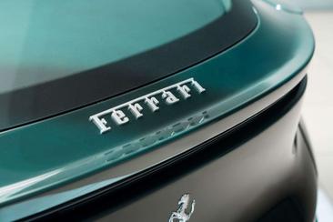 Ferrari Purosangue — photo 29