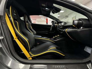 Ferrari 812 Superfast — photo 15