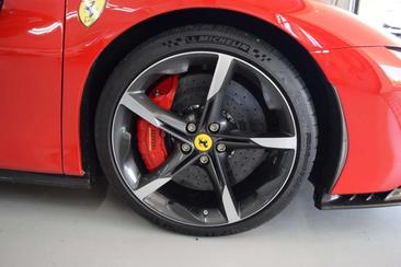 Ferrari SF90 Spider — photo 20