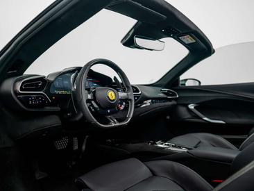 Ferrari 296 GTS — photo 9