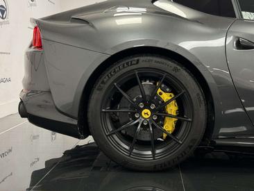 Ferrari 812 Superfast — photo 19