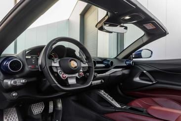 Ferrari 812 GTS — photo 3
