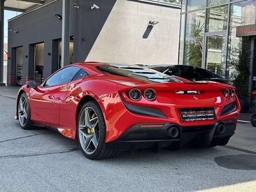 Ferrari F8 Tributo — photo 13