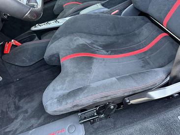 Ferrari F8 Tributo — photo 28