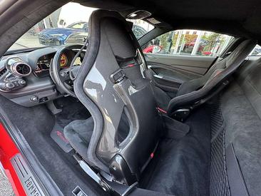 Ferrari F8 Tributo — photo 30