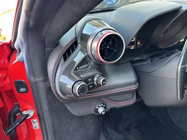 Ferrari F8 Tributo — photo 34