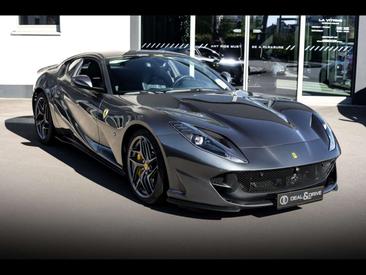 Ferrari 812 Superfast — photo 7