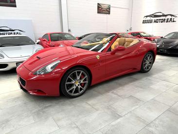 Ferrari California — photo 2