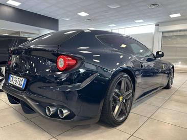 Ferrari FF — photo 6