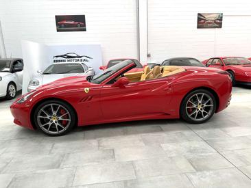 Ferrari California — photo 3