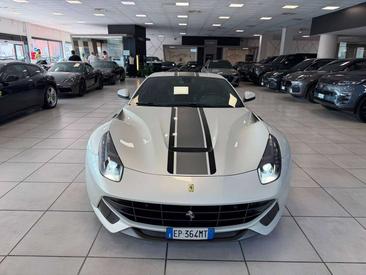 Ferrari F12 Berlinetta — photo 4