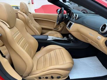 Ferrari California — photo 13