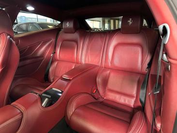 Ferrari FF — photo 12