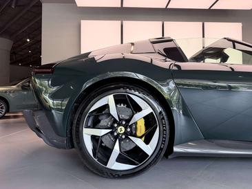 Ferrari 12 Cilindri — photo 12