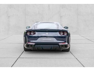 Ferrari 812 Superfast — photo 3
