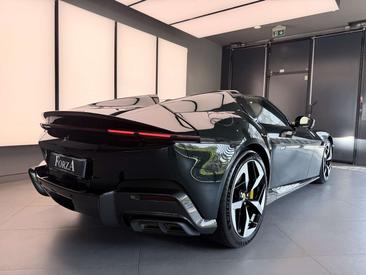 Ferrari 12 Cilindri — photo 14