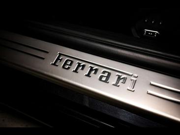 Ferrari FF — photo 17