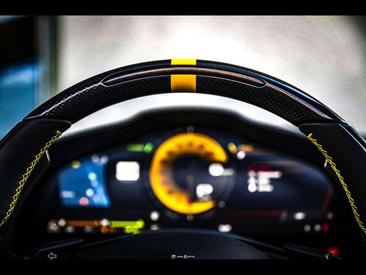 Ferrari SF90 Spider — photo 19