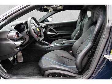 Ferrari 812 Superfast — photo 11