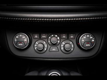Ferrari FF — photo 26