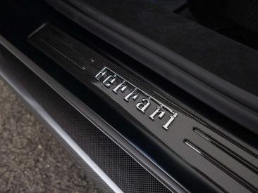 Ferrari 296 GTS — photo 11