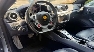 Ferrari California — photo 10