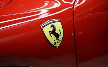 Ferrari 296 GTS — photo 13