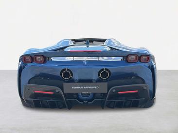 Ferrari SF90 Spider — photo 6