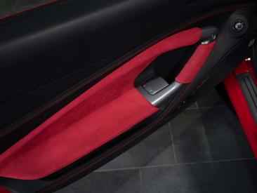Ferrari F8 Tributo — photo 36