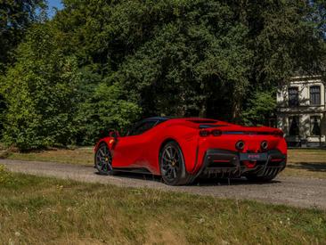 Ferrari SF90 Stradale — photo 32
