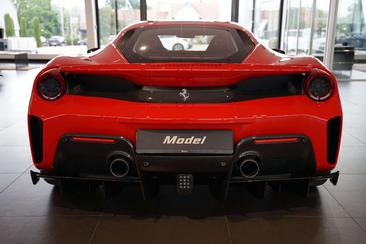 Ferrari 488 GTB — photo 3