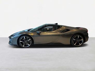 Ferrari SF90 Stradale — photo 8
