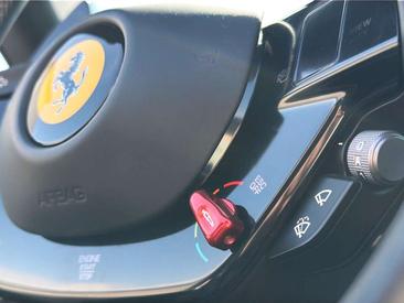 Ferrari SF90 Spider — photo 20