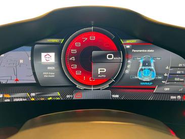 Ferrari SF90 Stradale — photo 11