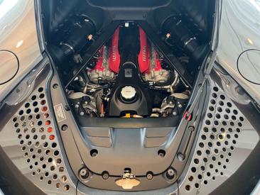 Ferrari SF90 Stradale — photo 12