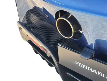 Ferrari SF90 Spider — photo 24