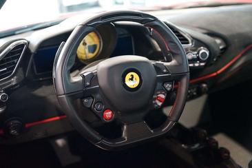 Ferrari 488 GTB — photo 17