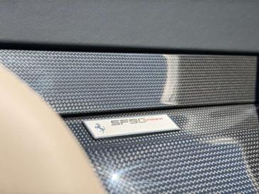 Ferrari SF90 Spider — photo 35